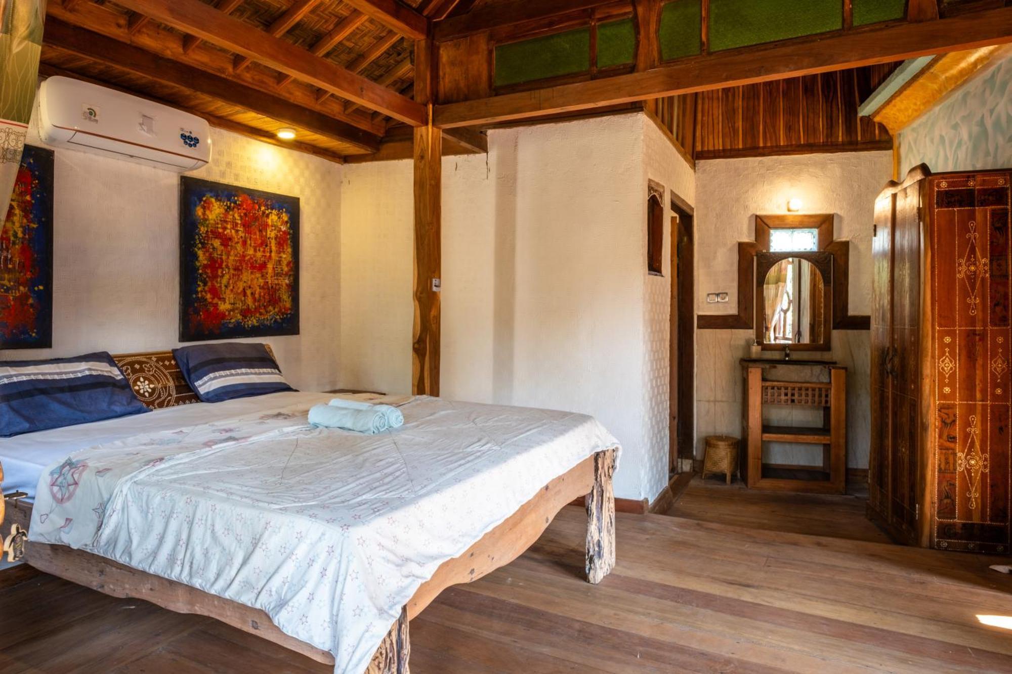 Lombok Stanley Garden Villas Montongbuwoh Exterior foto