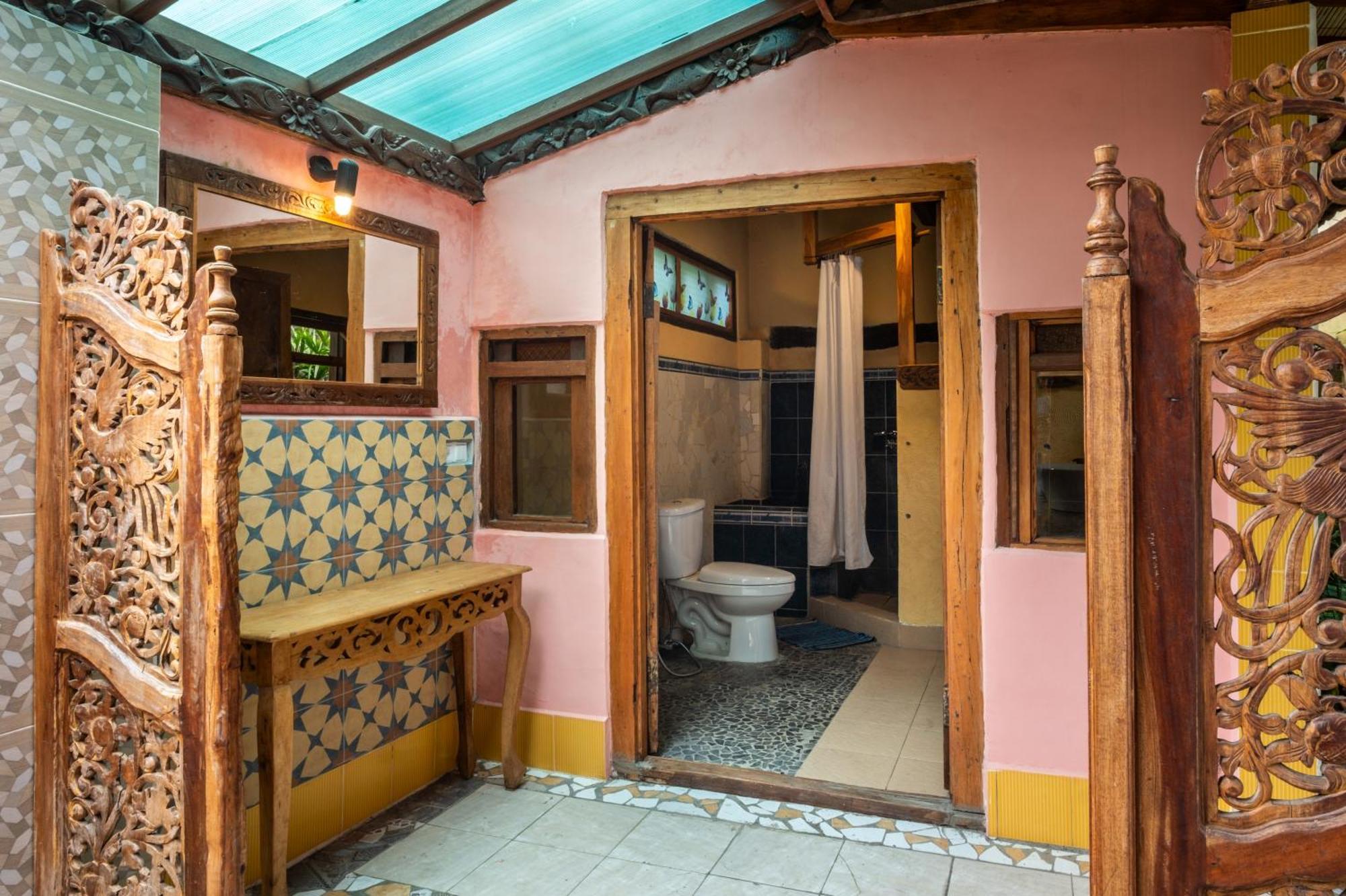 Lombok Stanley Garden Villas Montongbuwoh Exterior foto